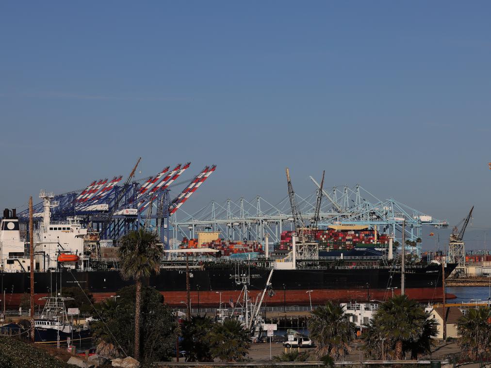 ”——美国商户期待中国商品进口回正轨不朽情缘正版希望圣诞节不要“被偷走(图2)